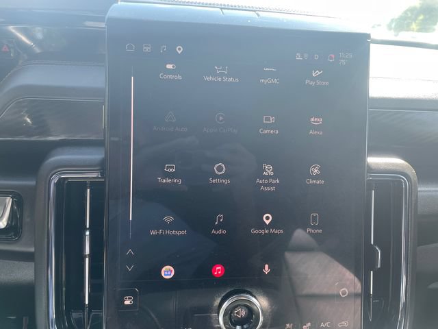 Certified 2025 GMC Yukon XL AT4 w/ LPO, Floor Liner Package AWD/4WD image 35