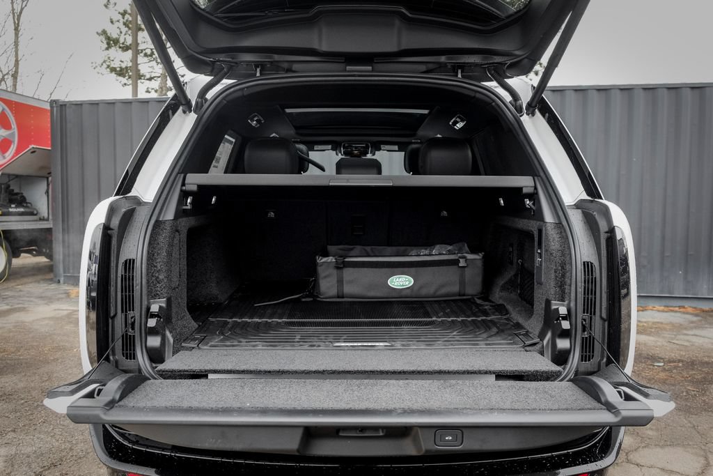 New 2026 Land Rover Range Rover SE AWD/4WD image 8