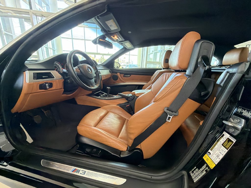 Used 2013 BMW M3 Convertible RWD image 10