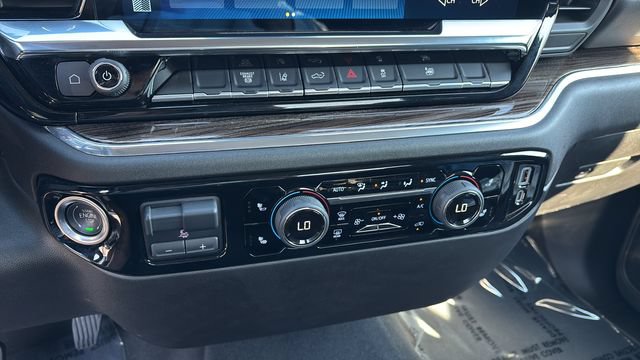 Used 2025 Chevrolet Silverado 2500 LT w/ Convenience Package RWD image 30