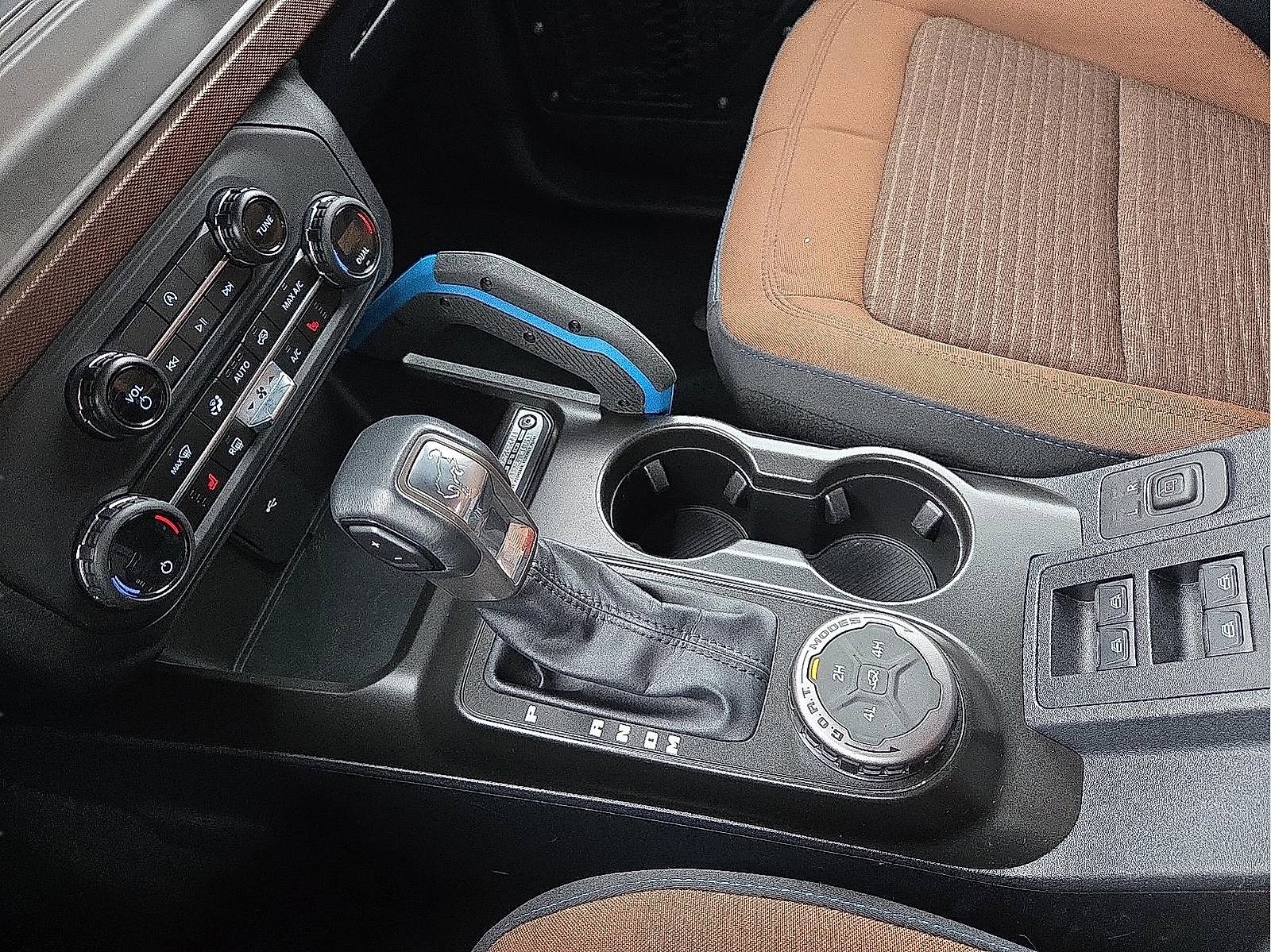 Used 2023 Ford Bronco Outer Banks image 25