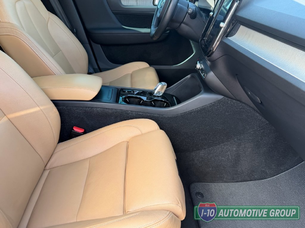 Used 2019 Volvo XC40 T5 Inscription AWD/4WD image 15