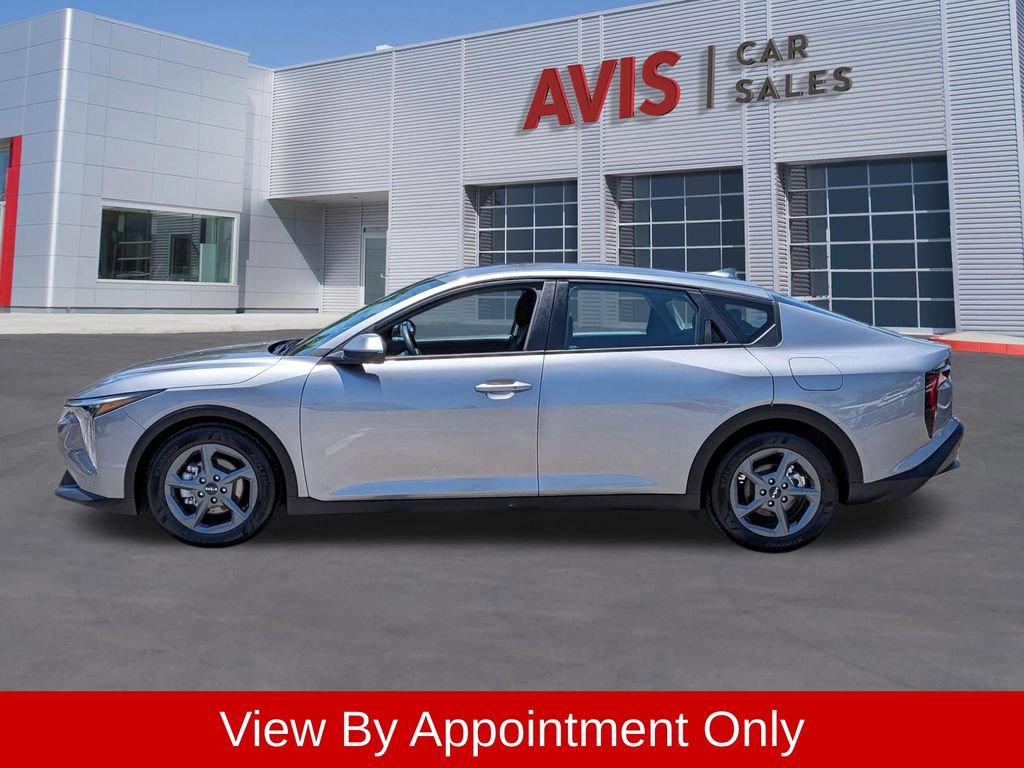 Used 2025 Kia K4 FWD image 10