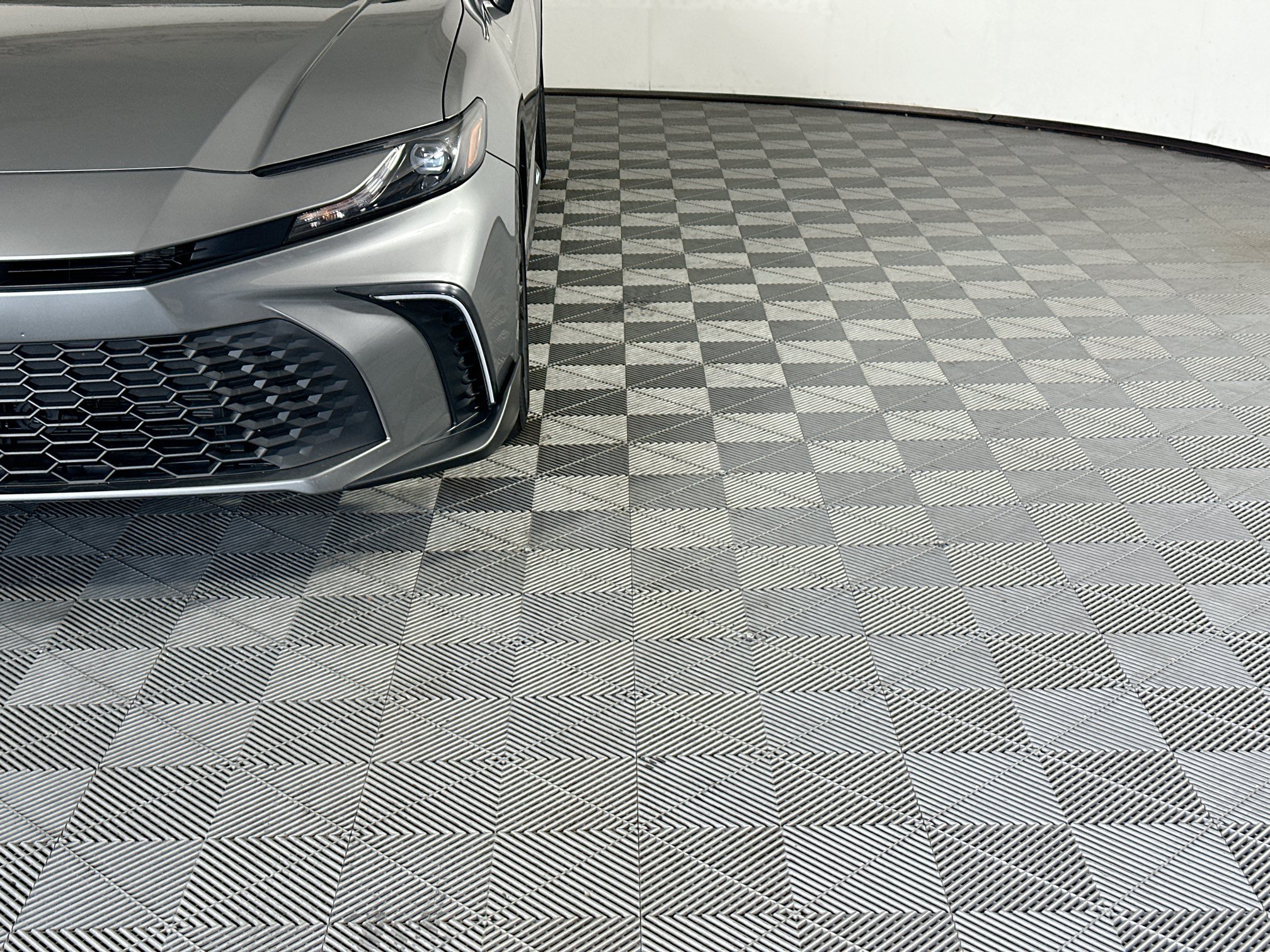 Certified 2026 Toyota Camry SE FWD image 9