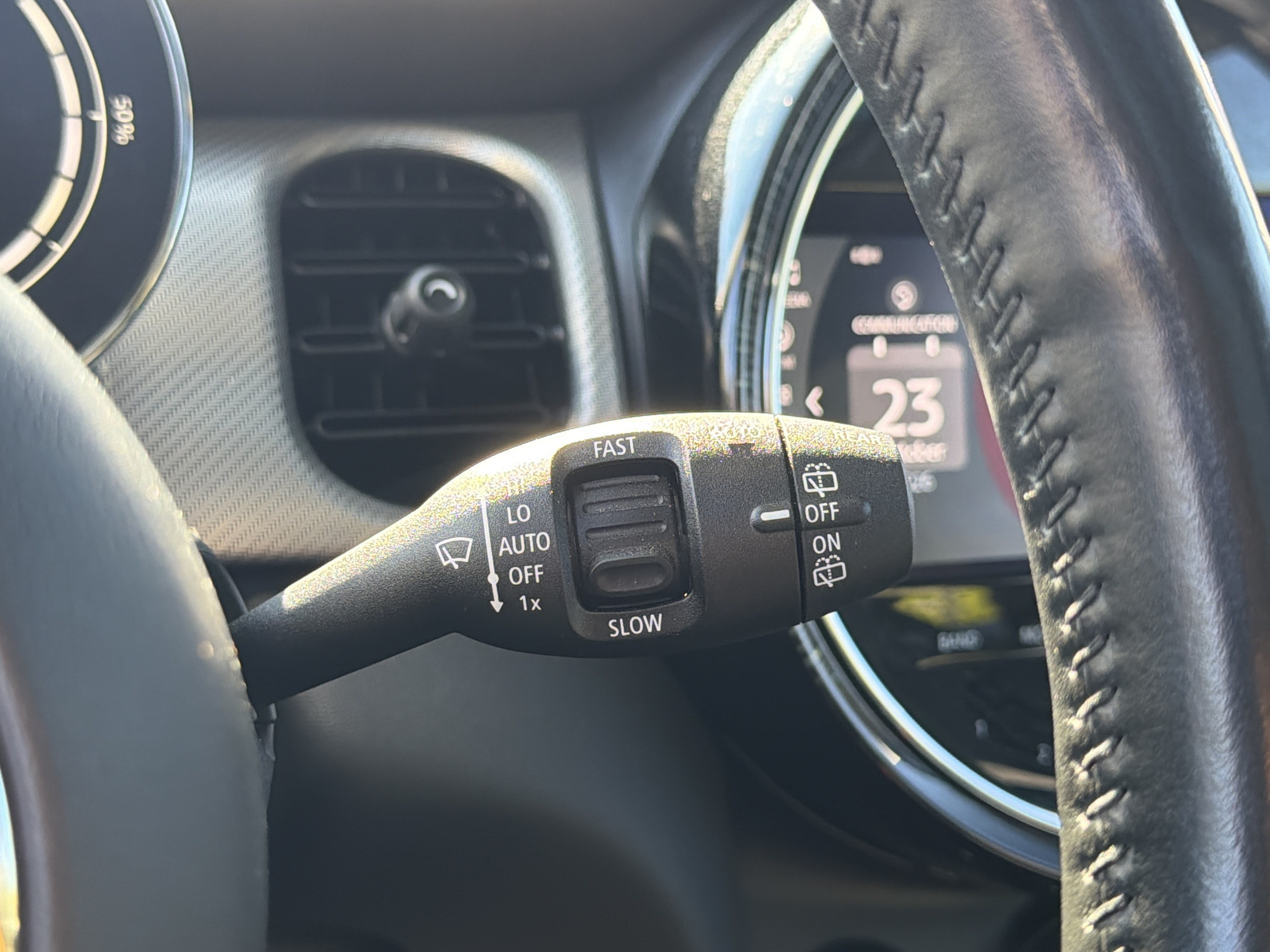 Used 2024 MINI Cooper SE FWD image 33