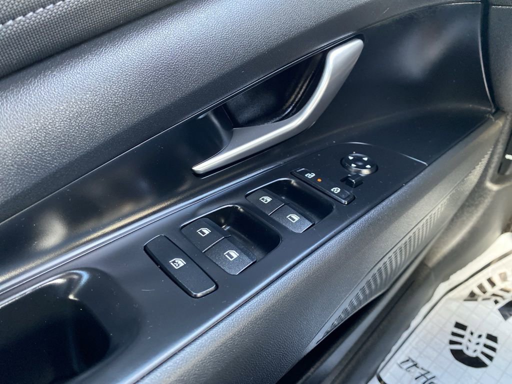 New 2025 Hyundai Elantra SEL w/ Cargo Package image 22