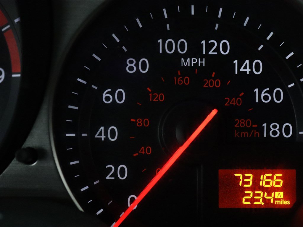 Used 2017 Nissan 370Z Coupe image 9