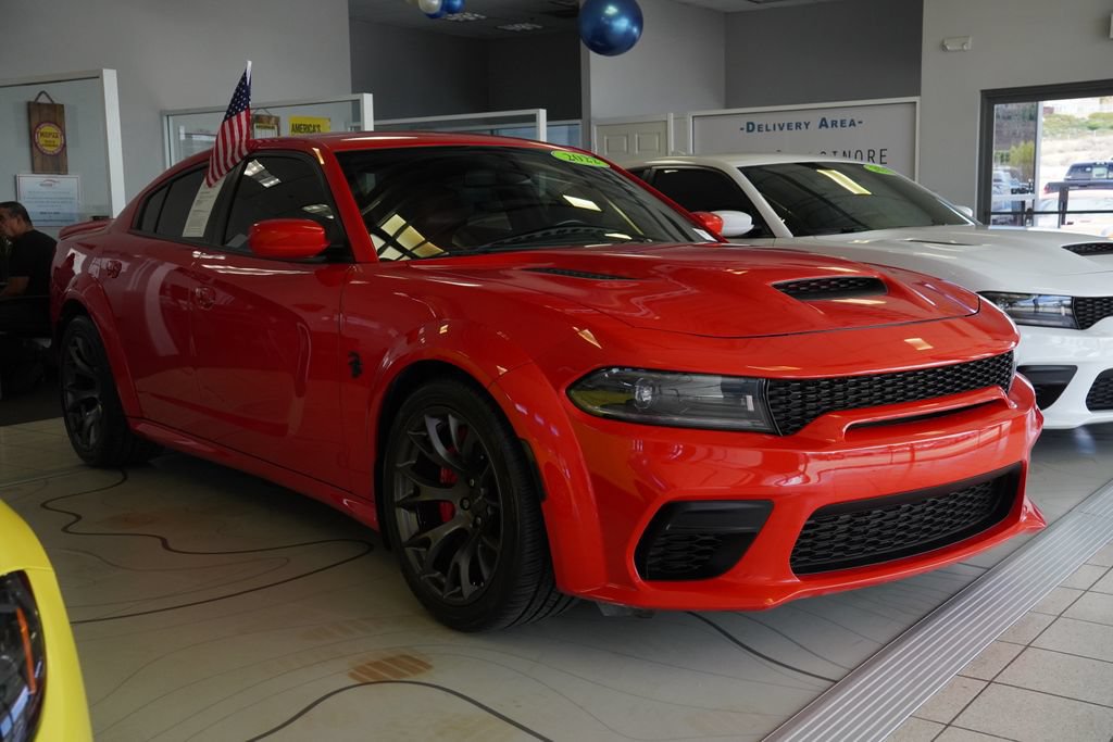 Used 2022 Dodge Charger SRT Hellcat w/ Carbon/Suede Interior Package RWD video 2