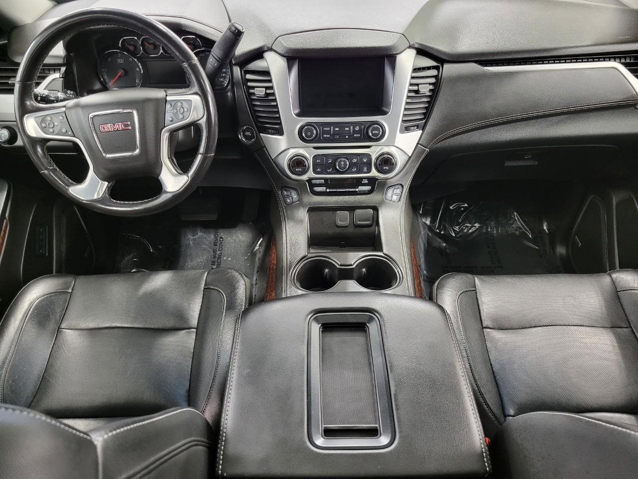 Used 2020 GMC Yukon XL SLT w/ Open Road Package image 7