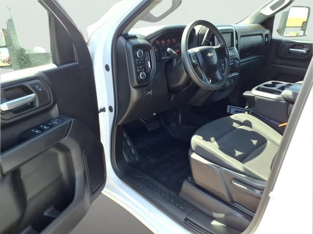 Used 2025 Chevrolet Silverado 3500 W/T AWD/4WD image 10