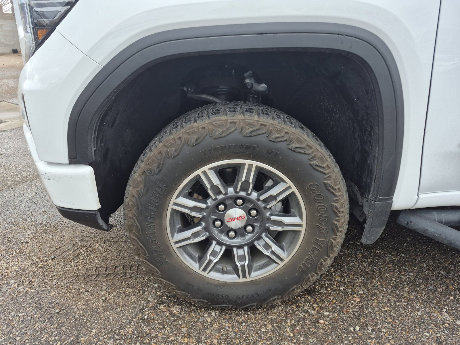 Used 2024 GMC Sierra 1500 AT4 w/ Technology Package image 24