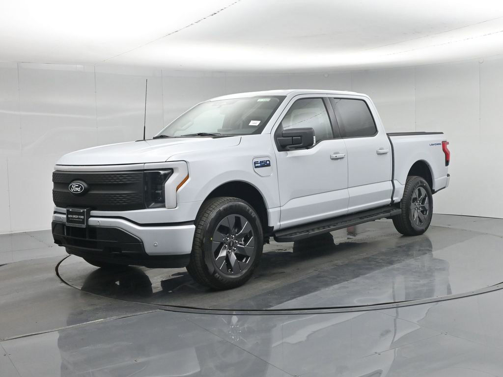 New 2025 Ford F150 Lightning Flash AWD/4WD image 29