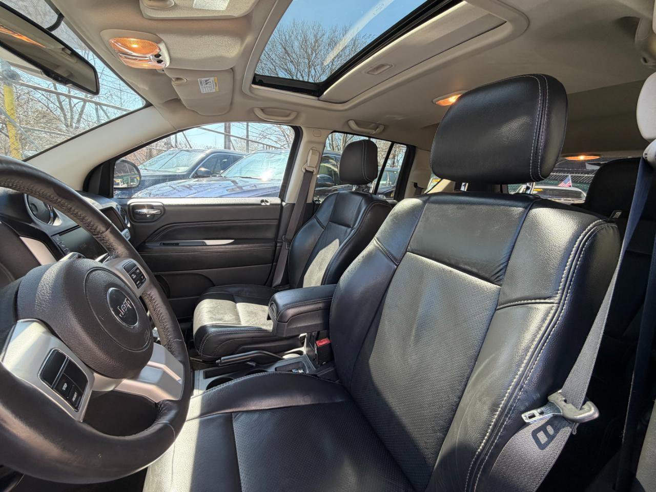 Used 2016 Jeep Compass High Altitude image 17