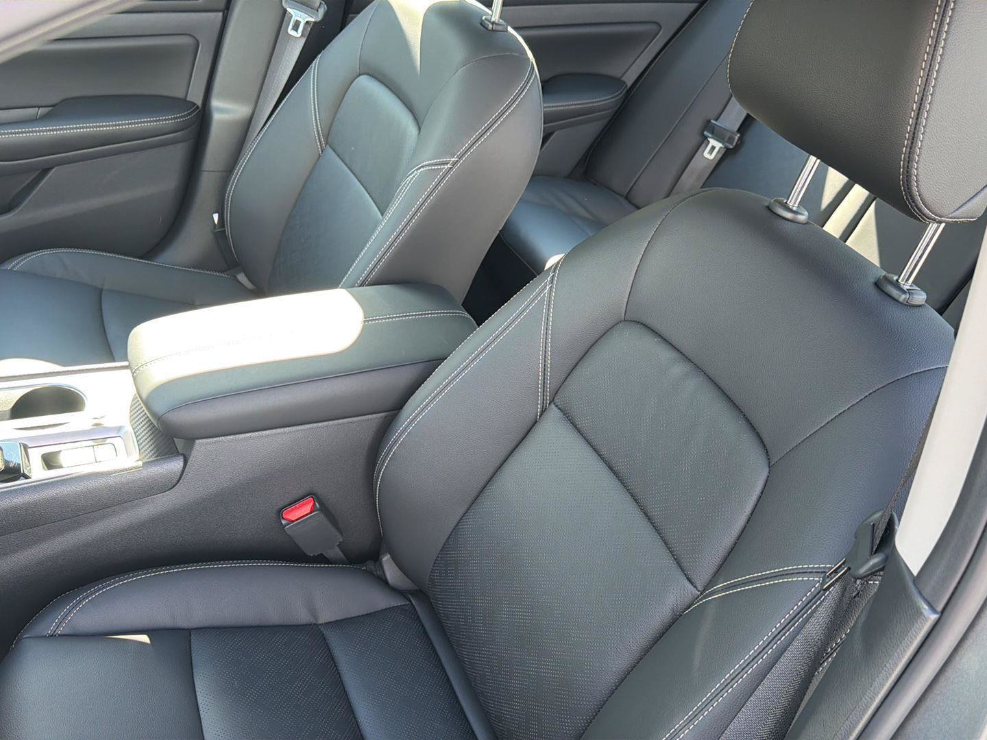 New 2026 Nissan Altima 2.5 SV w/ SV Premium Package FWD image 30