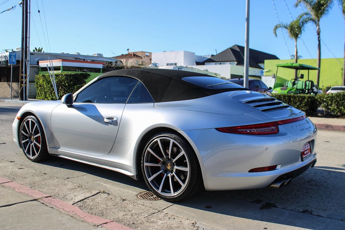 Used 2016 Porsche 911 Carrera 4S w/ Sport Chrono Package AWD/4WD image 14