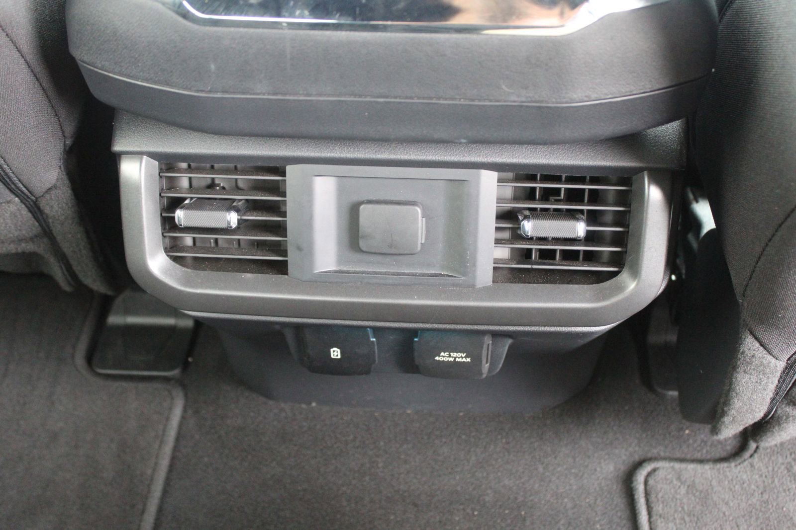 Used 2024 Ford F150 XLT w/ Equipment Group 302A MID image 19