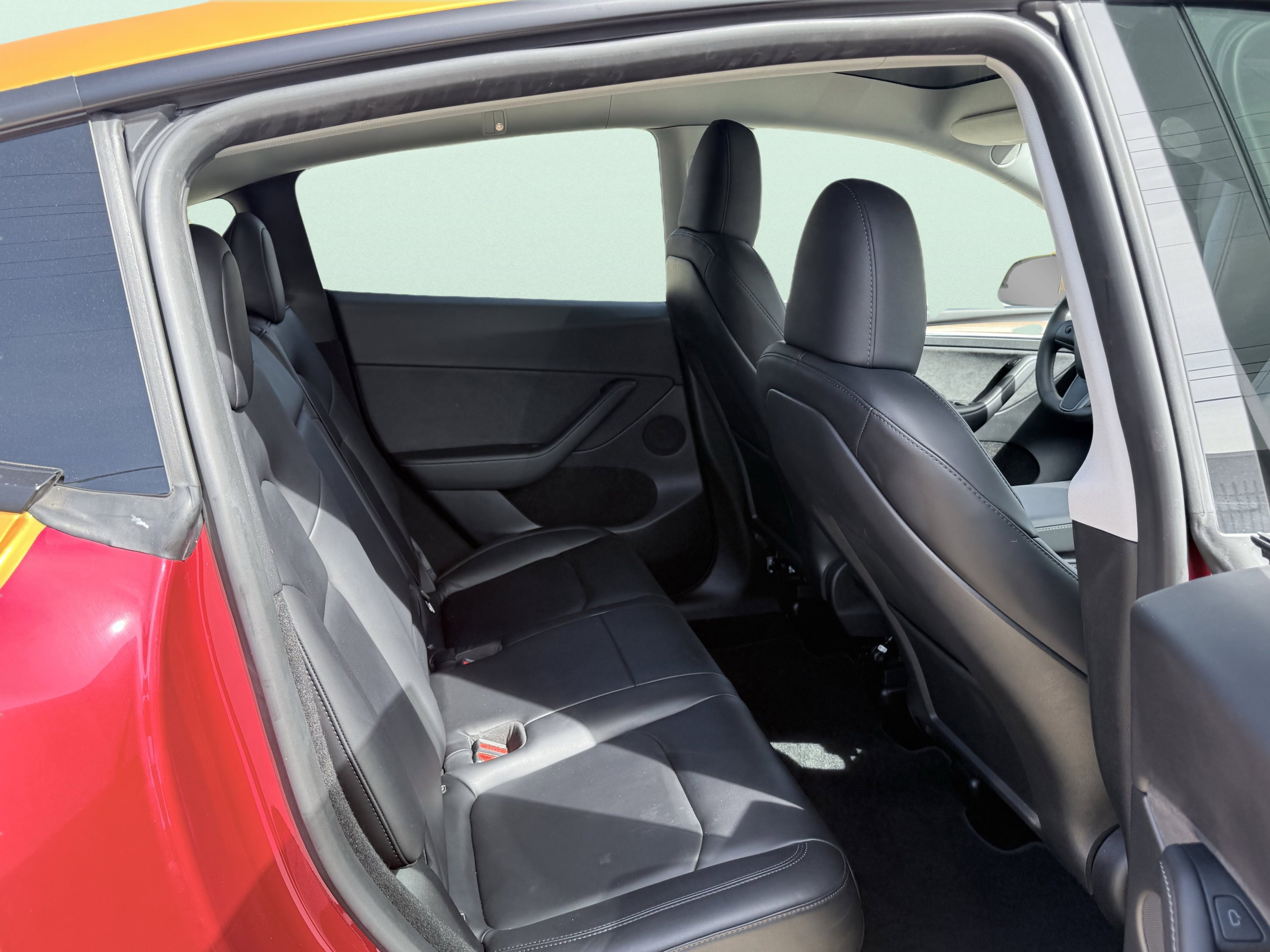 Used 2023 Tesla Model Y Performance image 39