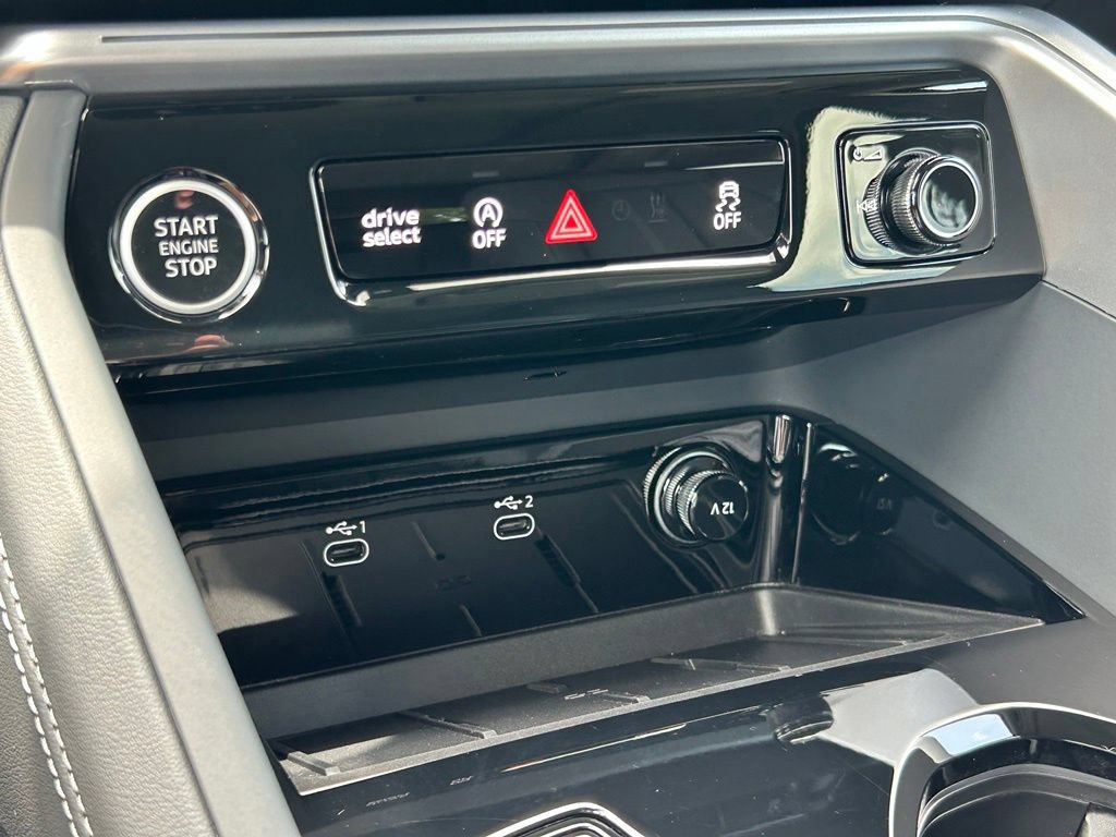 Certified 2025 Audi Q5 Prestige AWD/4WD image 27