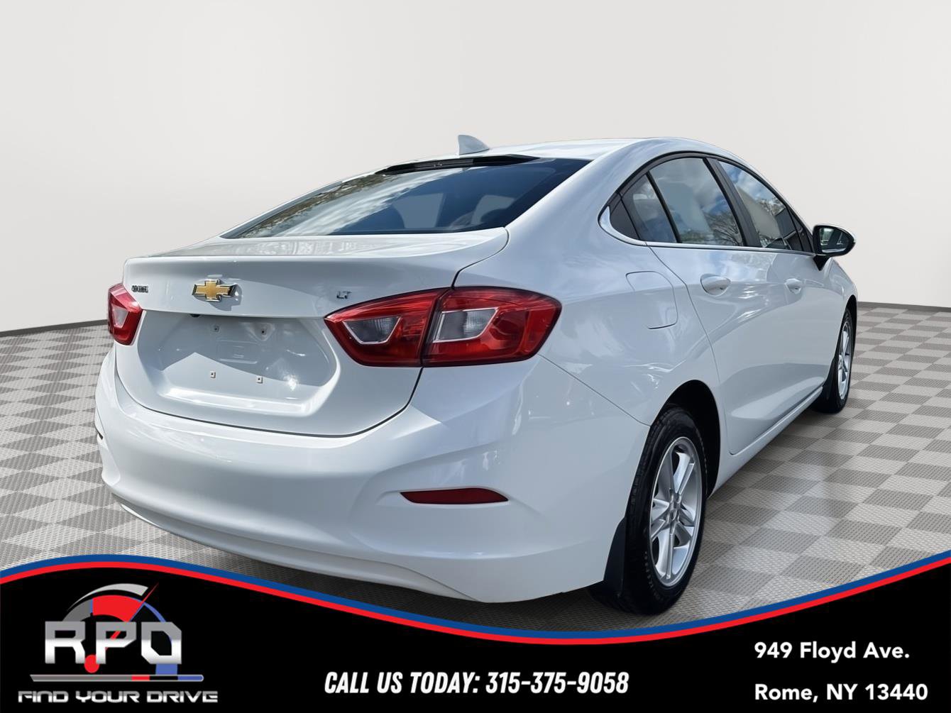 Used 2018 Chevrolet Cruze LT FWD image 5