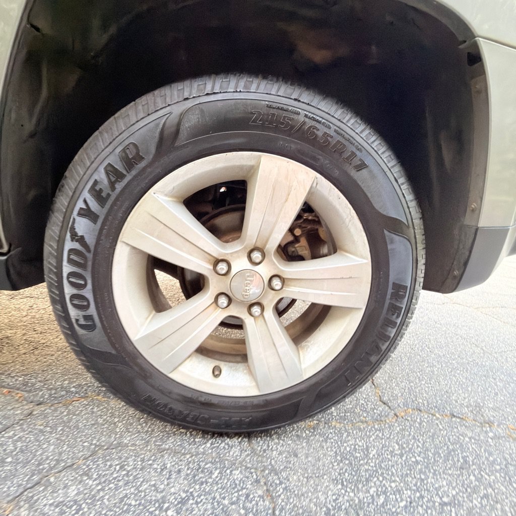 Used 2014 Jeep Patriot Latitude AWD/4WD image 41