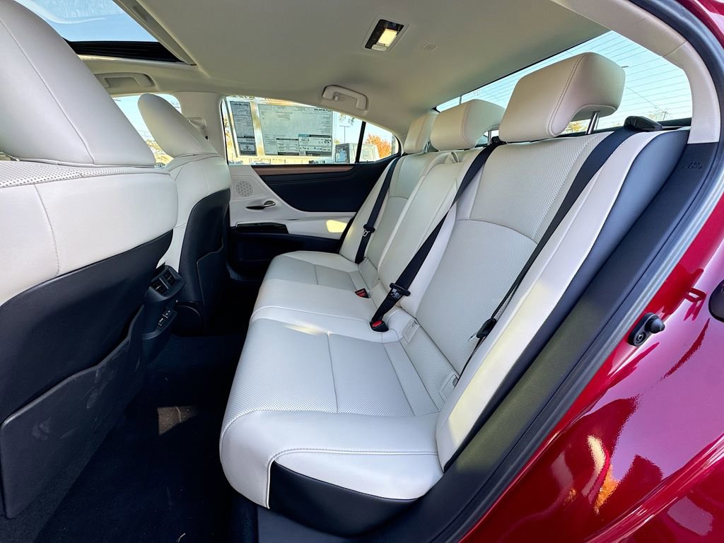 New 2025 Lexus ES 350 w/ Premium Package image 36