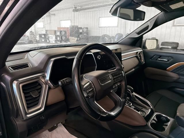Used 2023 GMC Canyon Denali AWD/4WD image 8