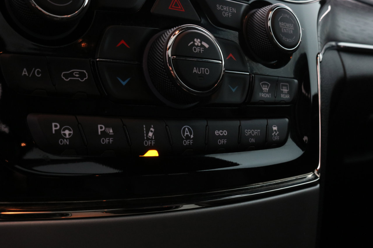 Used 2020 Jeep Grand Cherokee High Altitude image 31