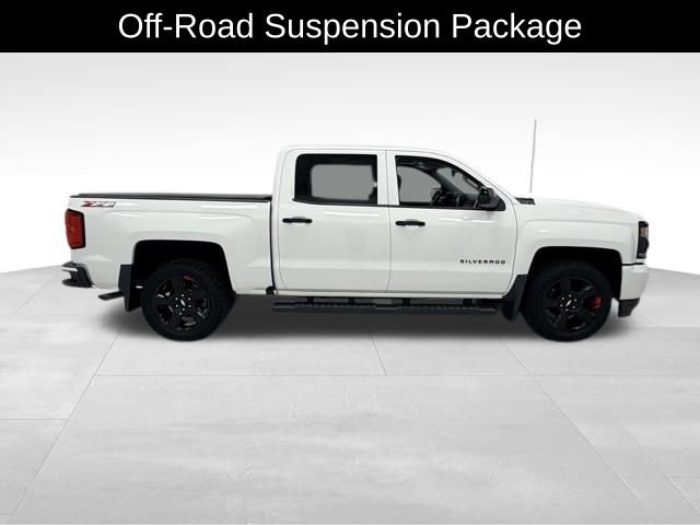 Used 2018 Chevrolet Silverado 1500 LTZ Z71 w/ Redline Edition AWD/4WD image 7