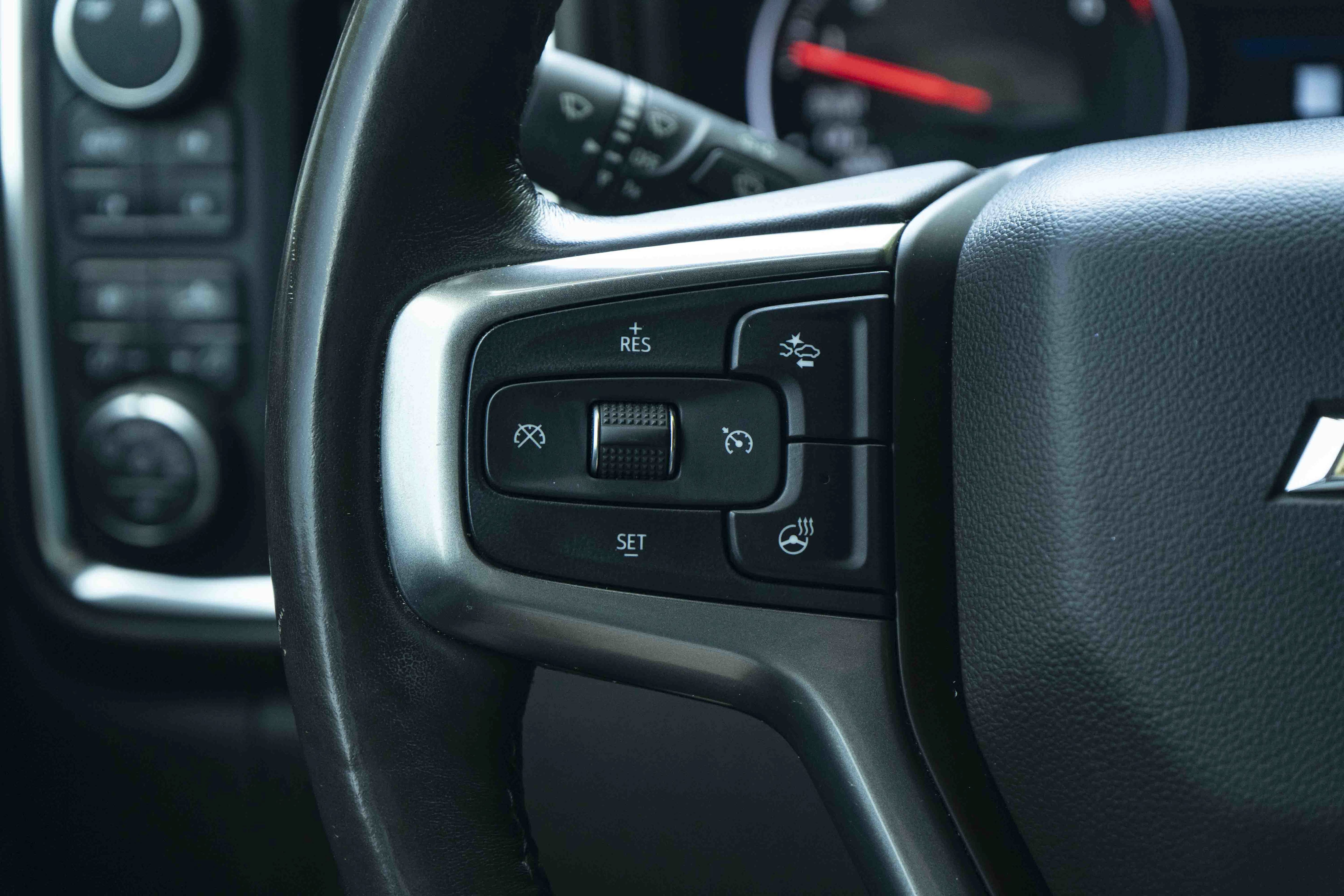 Used 2019 Chevrolet Silverado 1500 LTZ w/ LTZ Texas Edition AWD/4WD image 22
