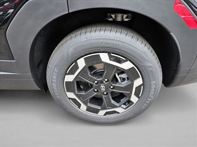 Used 2025 Hyundai Santa Fe SEL image 11