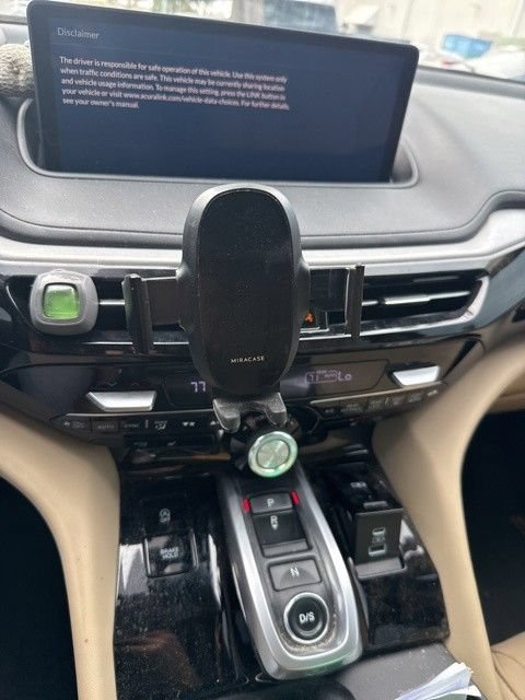 Used 2023 Acura MDX w/ Technology Package FWD image 9