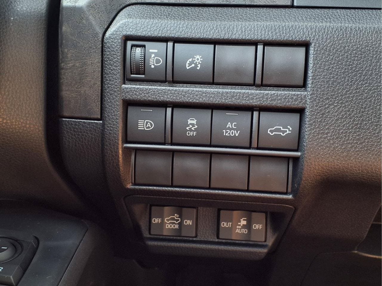 New 2026 Toyota Tacoma Limited AWD/4WD image 22