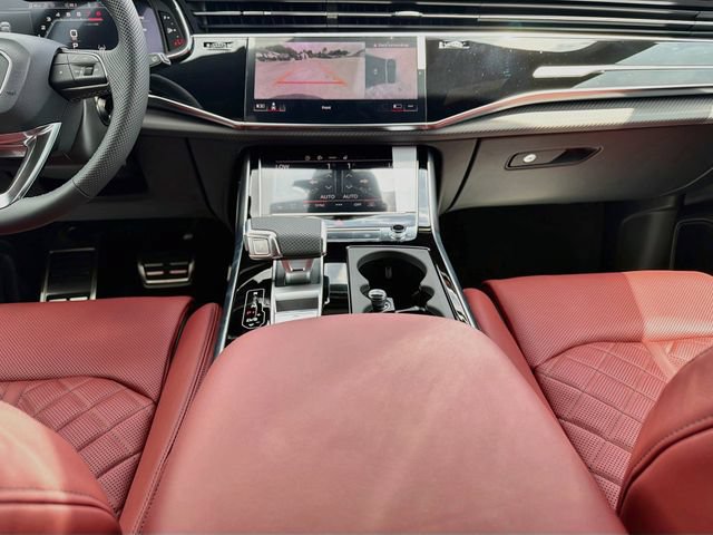 New 2026 Audi SQ8 Premium Plus AWD/4WD image 18
