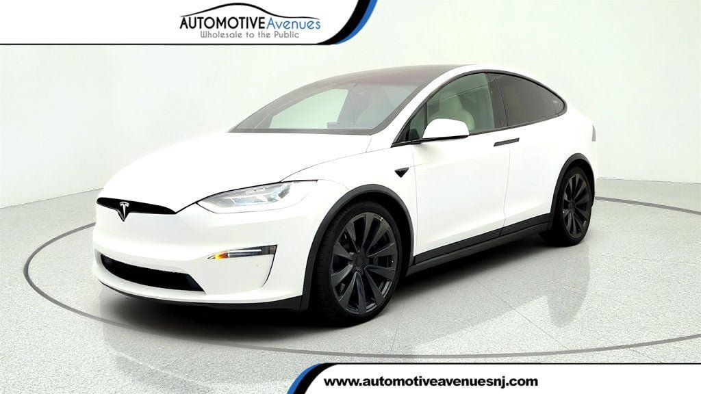Used 2022 Tesla Model X Plaid AWD/4WD video 1
