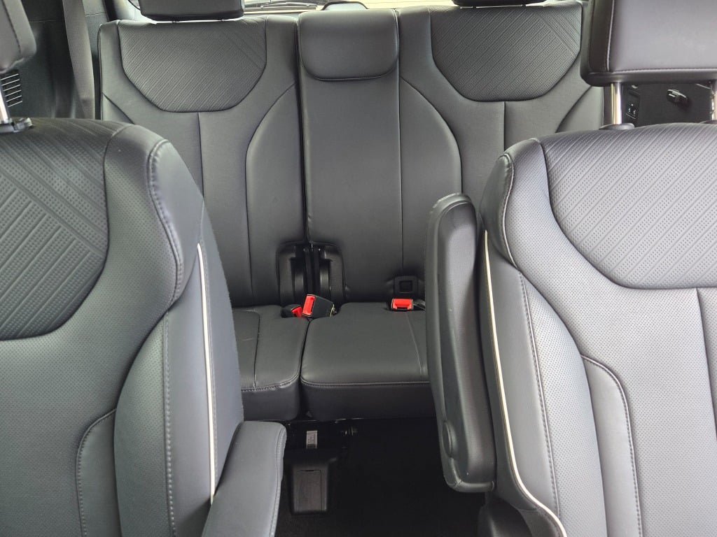Used 2025 Hyundai Palisade SEL AWD/4WD image 20