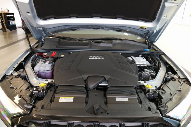 New 2025 Audi Q7 3.0T Premium Plus image 9