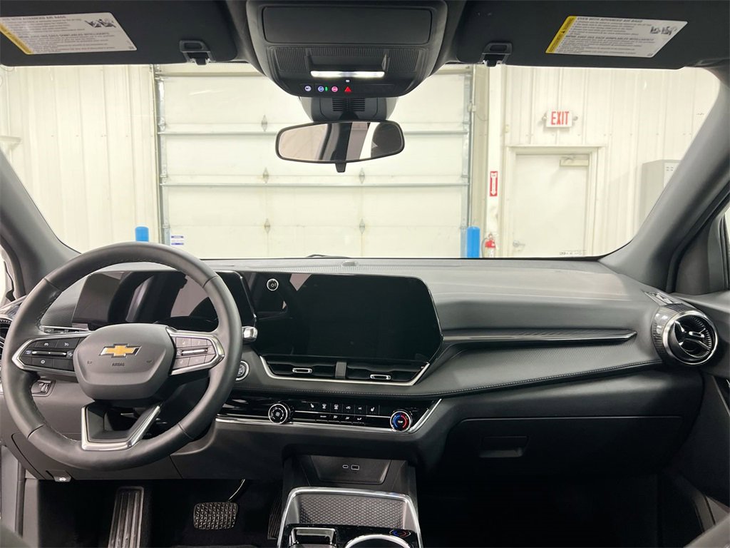 Certified 2025 Chevrolet Equinox LT image 10