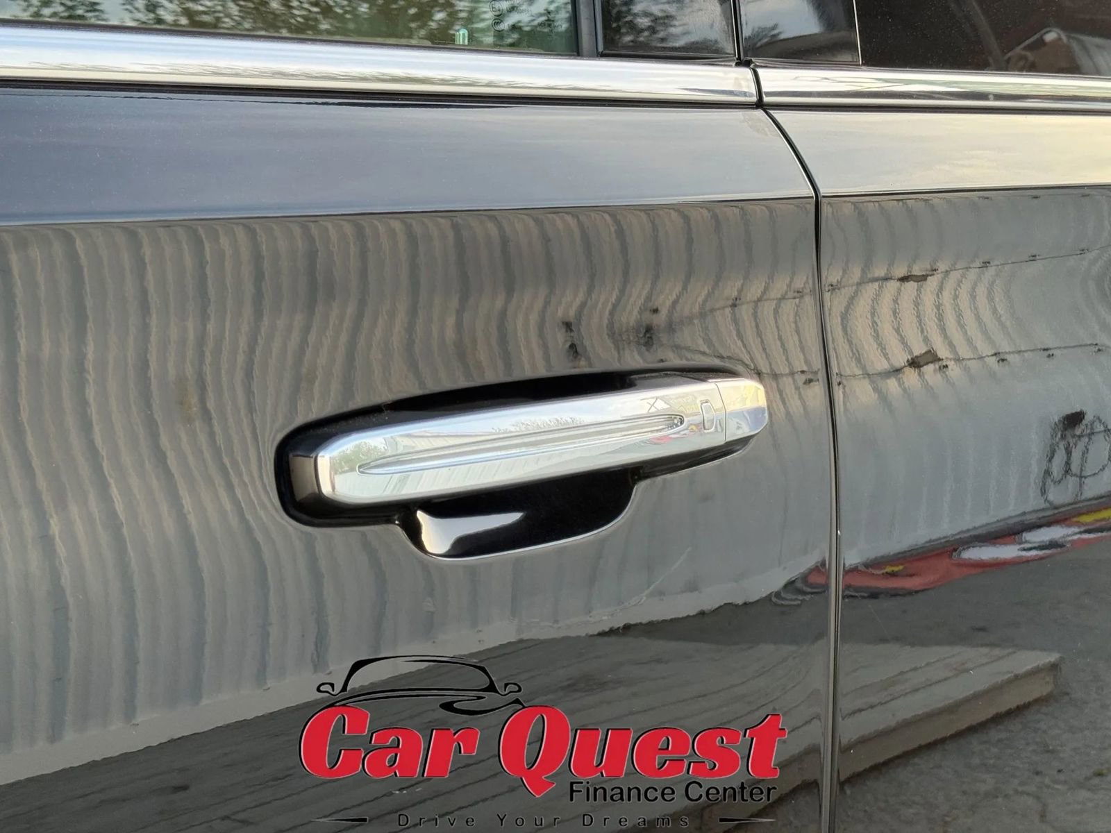 Used 2015 Cadillac Escalade ESV Platinum AWD/4WD image 29