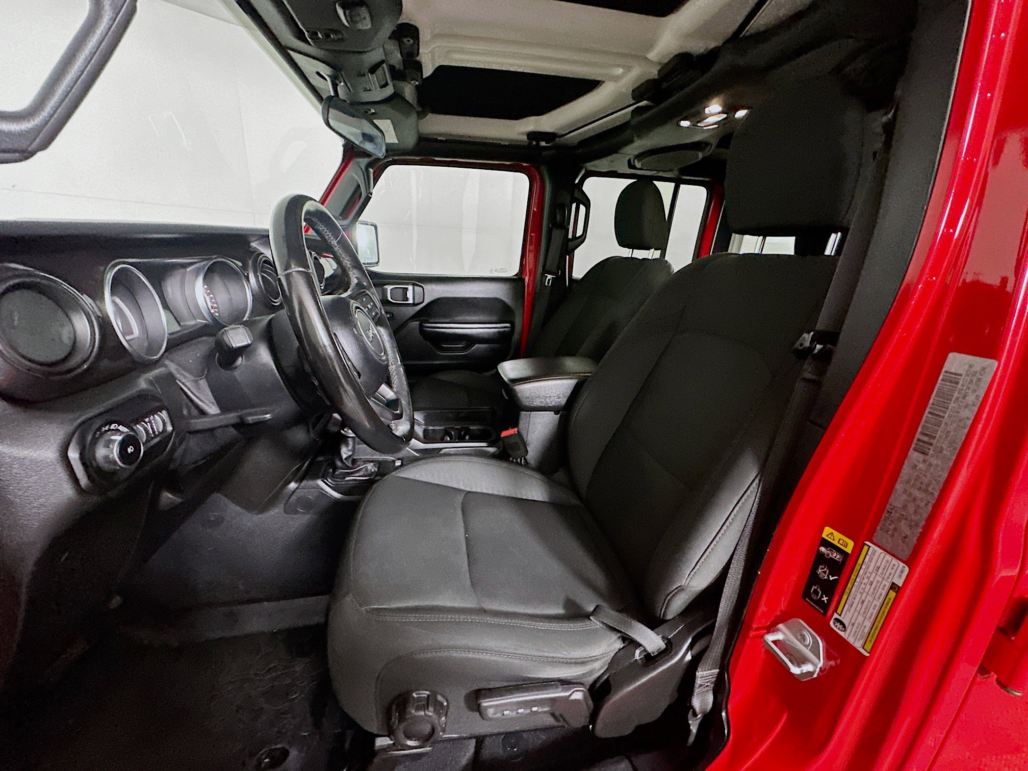 Used 2020 Jeep Wrangler Unlimited Sport image 13