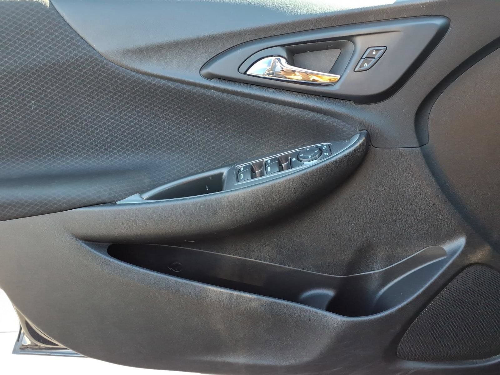Used 2024 Chevrolet Malibu LT FWD image 17