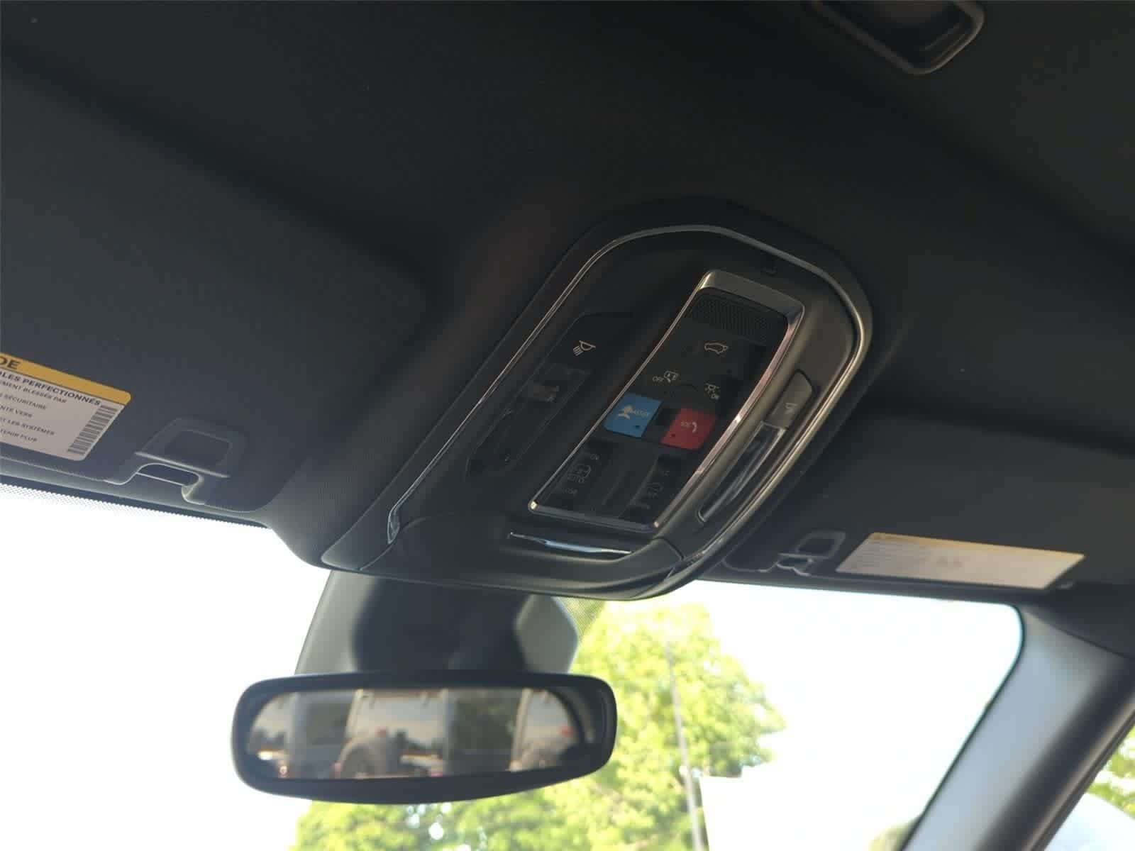 Used 2023 Jeep Grand Cherokee Altitude AWD/4WD image 24
