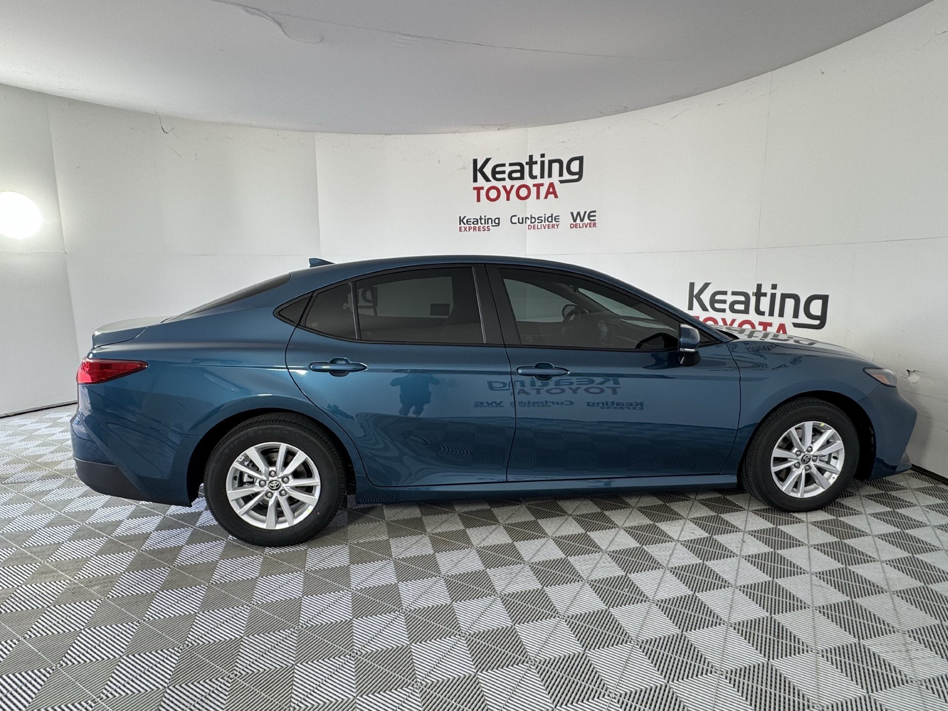 New 2026 Toyota Camry LE w/ Convenience Package FWD image 4