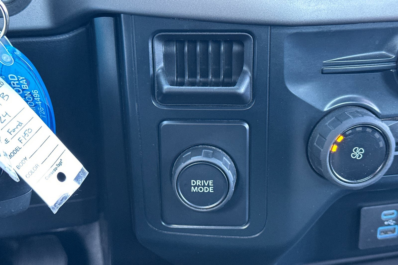 Used 2024 Ford F150 XL image 24