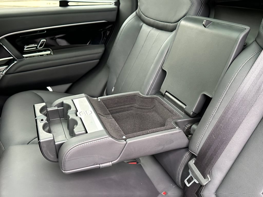 Used 2023 Land Rover Range Rover SE AWD/4WD image 37