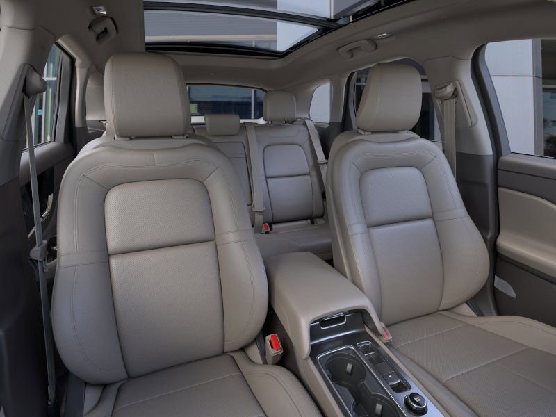 New 2024 Lincoln Corsair Grand Touring w/ Equipment Group 302A AWD/4WD image 10