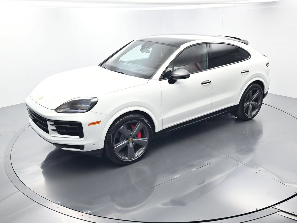 Certified 2024 Porsche Cayenne S AWD/4WD image 34