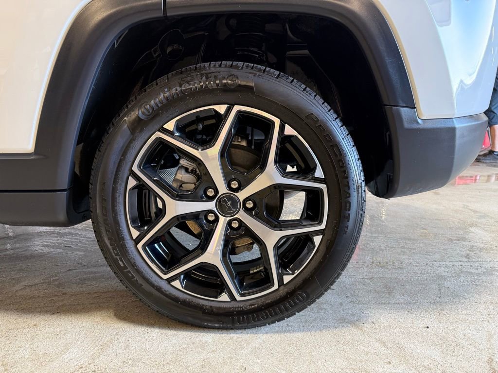 Used 2025 Jeep Compass Limited AWD/4WD image 36