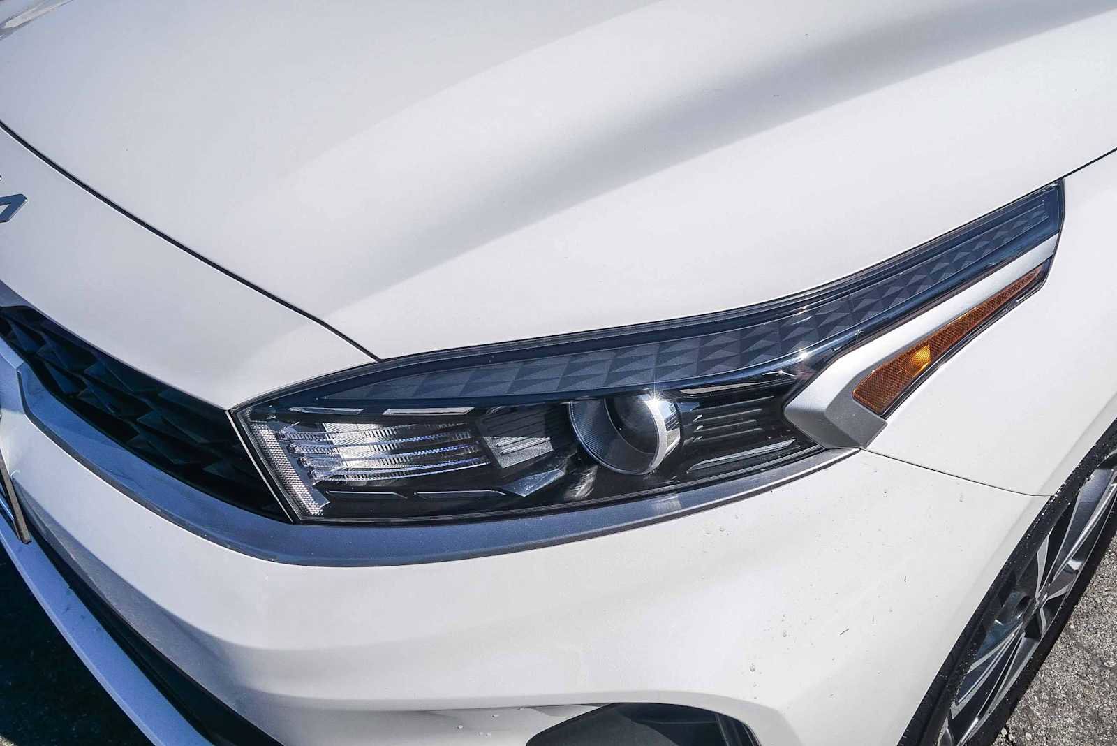 Used 2023 Kia Forte LXS w/ LXS Technology Package image 10