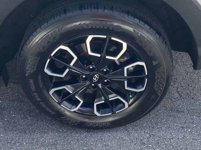 Certified 2023 Hyundai Santa Cruz SE FWD image 7