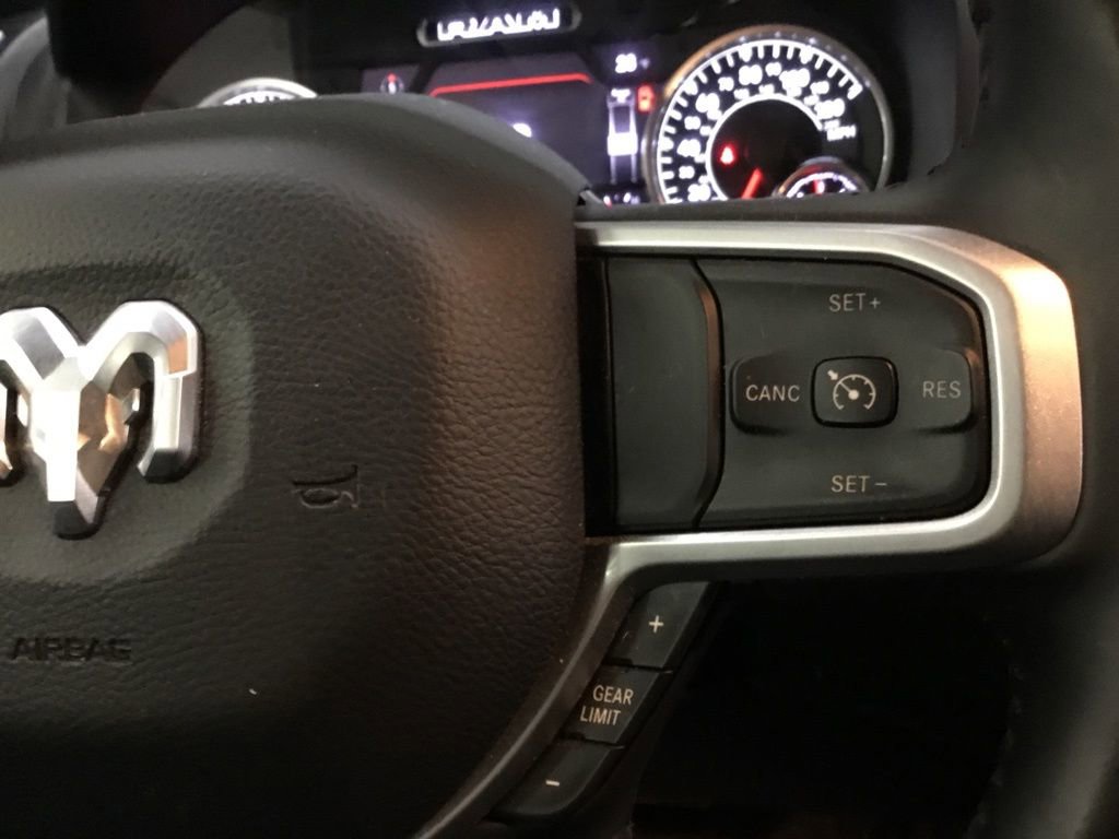 Used 2022 RAM 1500 Big Horn w/ Night Edition image 31